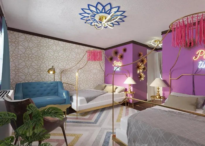 Great Gatsby Motel Inn